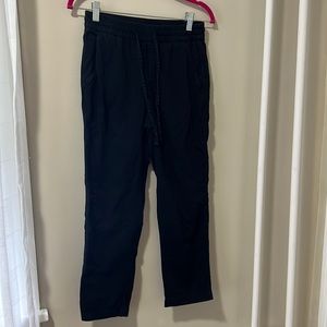 Black Gap Women’s XS easy Pant, lightweight, with pockets and elastic waist